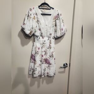 Kings Road Floral White Dress Small